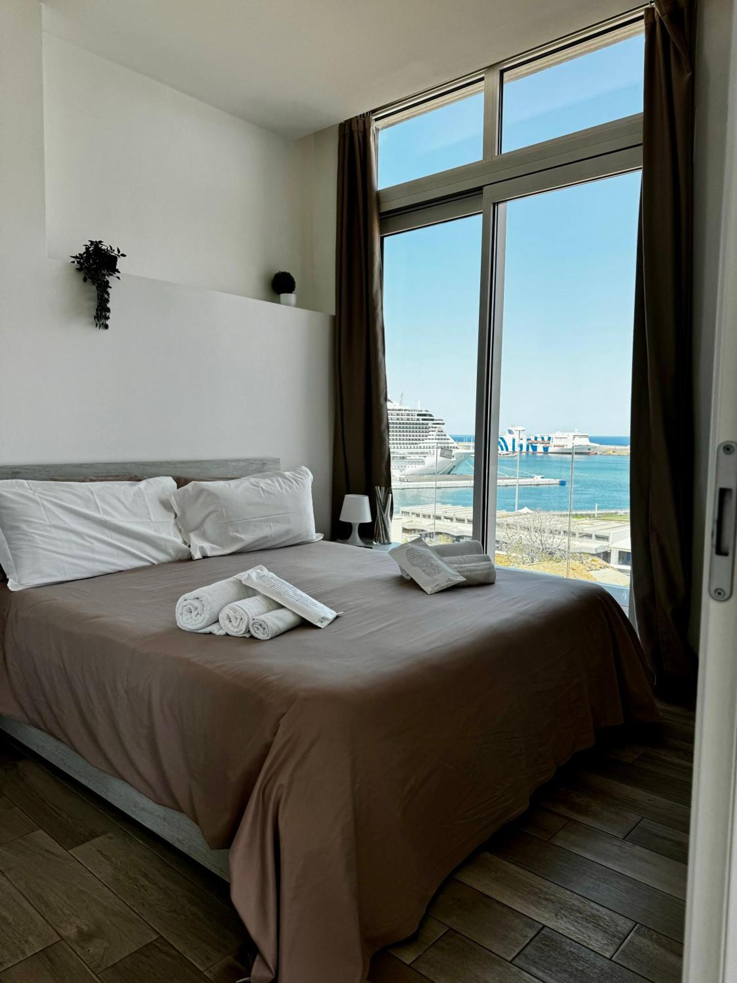 Palermo Inn Marina Exclusive View Екстер'єр фото
