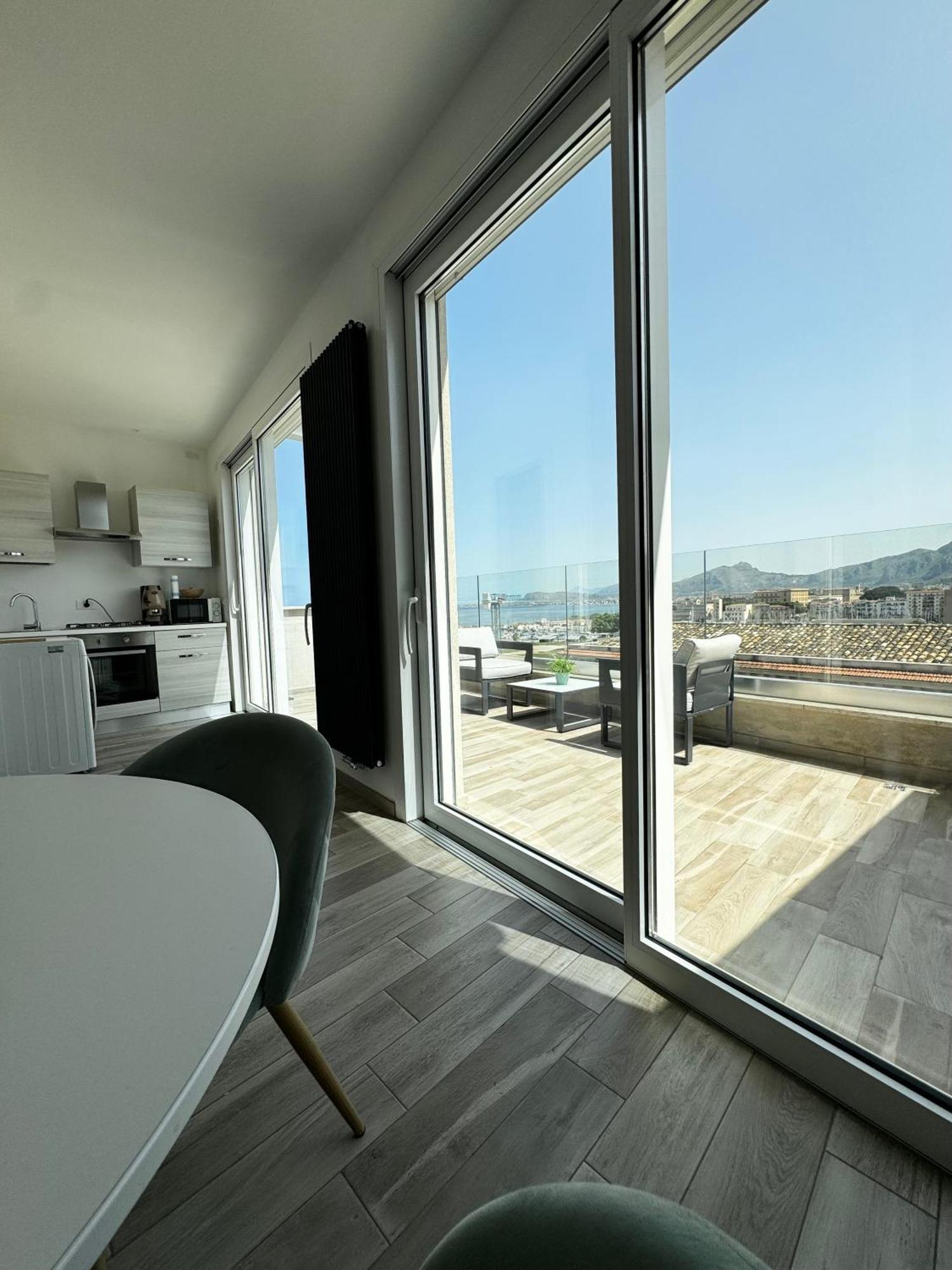 Palermo Inn Marina Exclusive View Екстер'єр фото