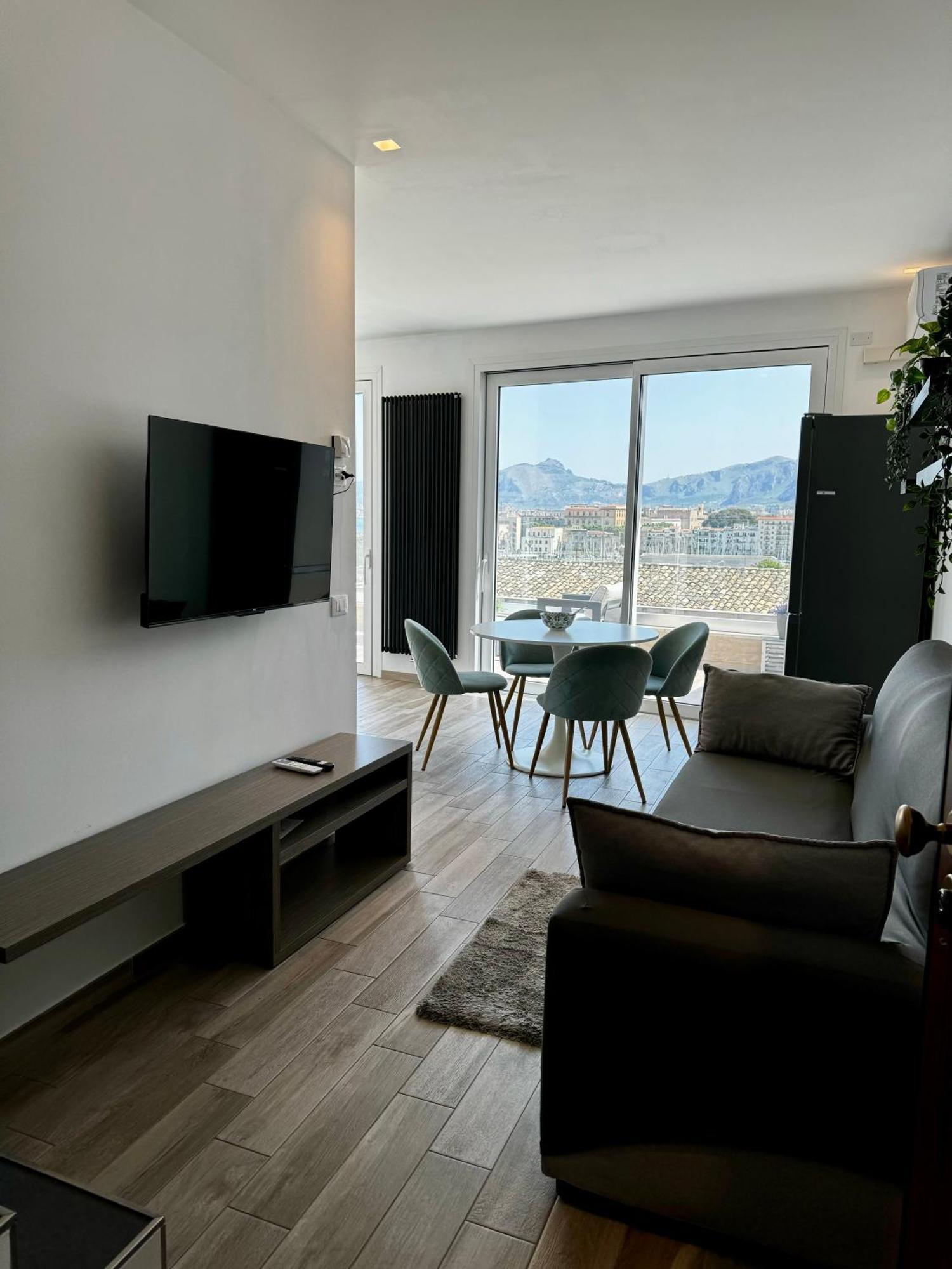 Palermo Inn Marina Exclusive View Екстер'єр фото