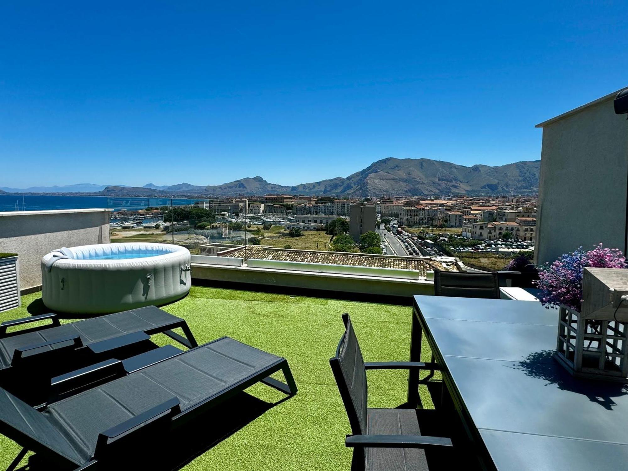 Palermo Inn Marina Exclusive View Екстер'єр фото