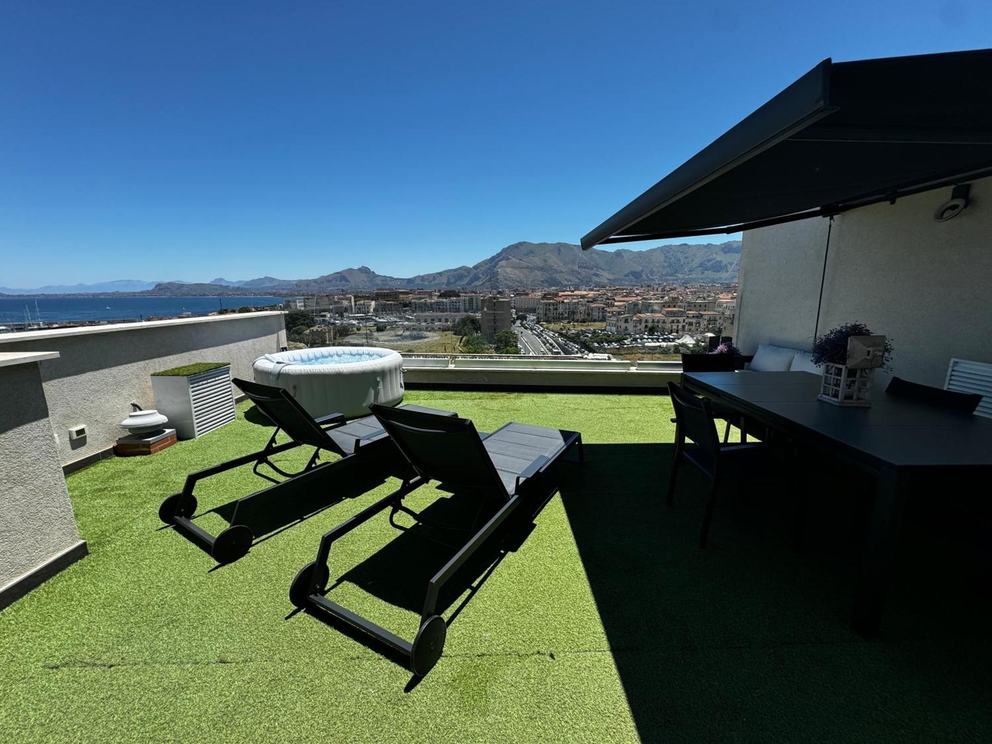 Palermo Inn Marina Exclusive View Екстер'єр фото
