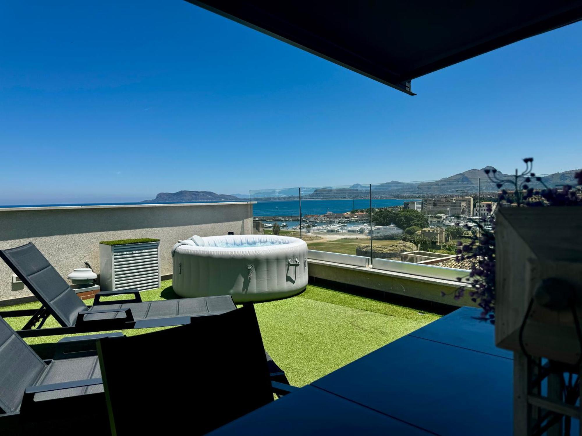 Palermo Inn Marina Exclusive View Екстер'єр фото